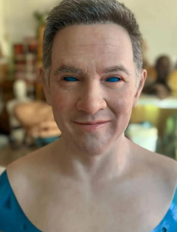 Tom Sim Man 3 Mannequin - Adult Manikin Face Mask - NHS - Medical Face Mask